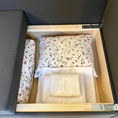 アパート Kredytowa